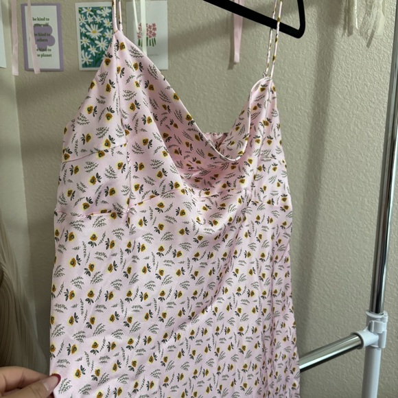 ୨୧ ･ﾟ✧ Princess Polly Satin Dress NWOT - Picture 5 of 6